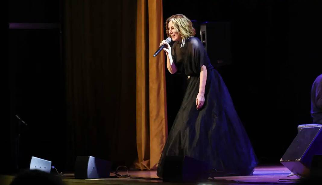 Antalya Kasım Ayında Konserlere Doyacak! Biletlerde %50 İndirim 17